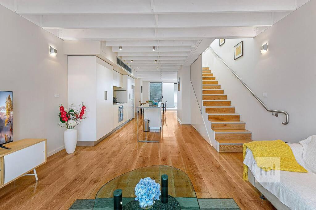 Comfort & Classic In Crows Nest Sydney